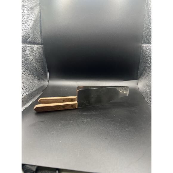 STAINLESS STEEL Kake Kuter WOODEN HANDLE Cake And Pie Cutter Made in Taiwan - Picture 4 of 4